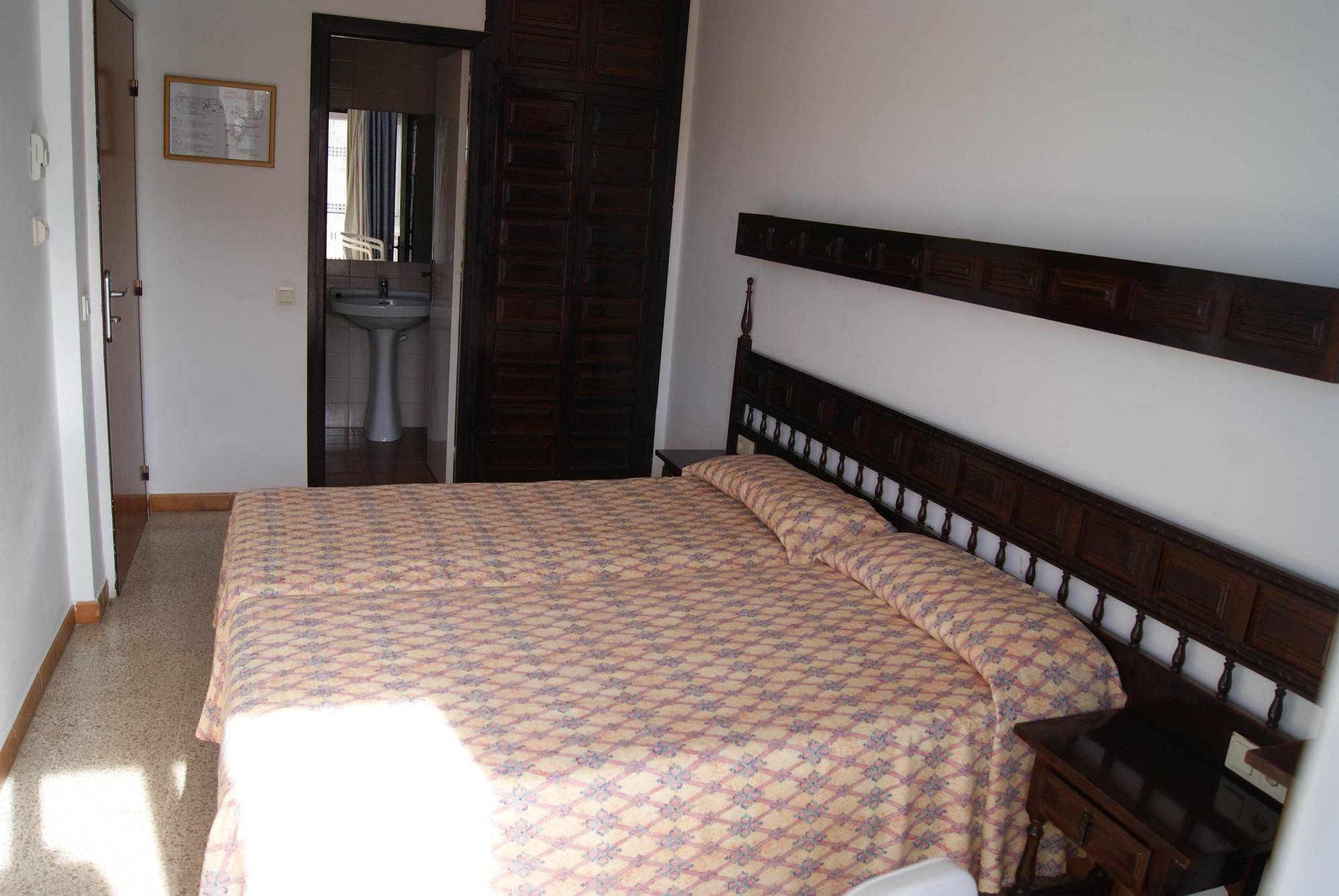 Hotel Checkin Montpalau Pineda de Mar Dış mekan fotoğraf